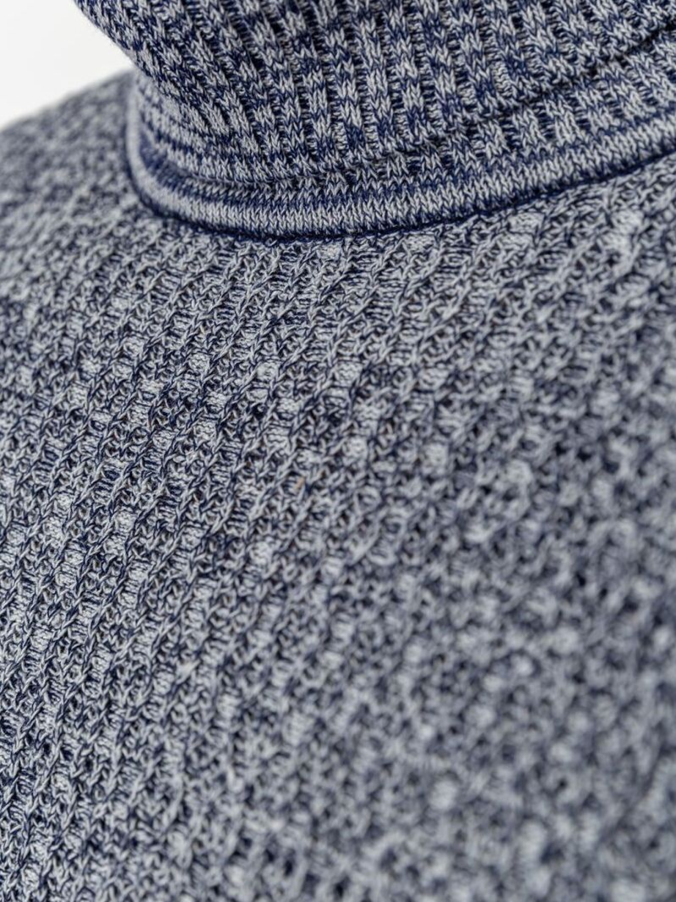 Свитер Ager модель У-1121433::010001671 Фото