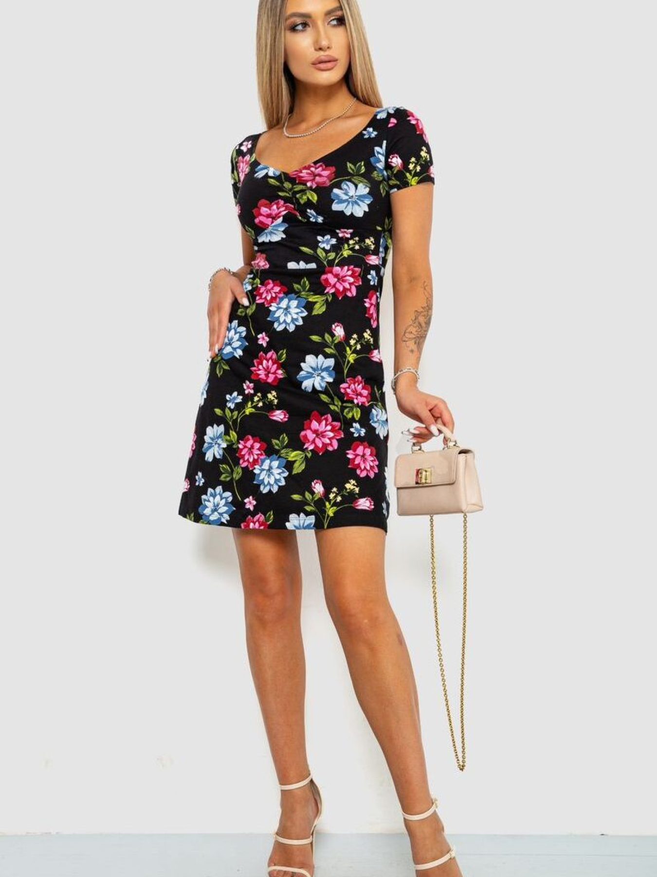 Платье мини Ager модель У-1129605::000000387 Фото