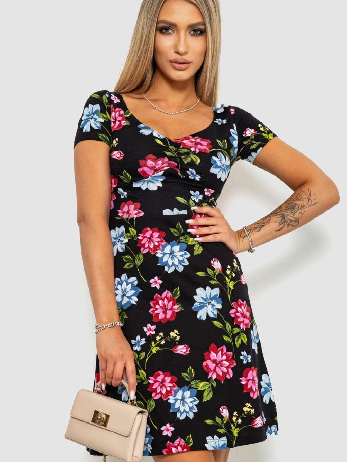 Платье мини Ager модель У-1129605::000000387 Фото