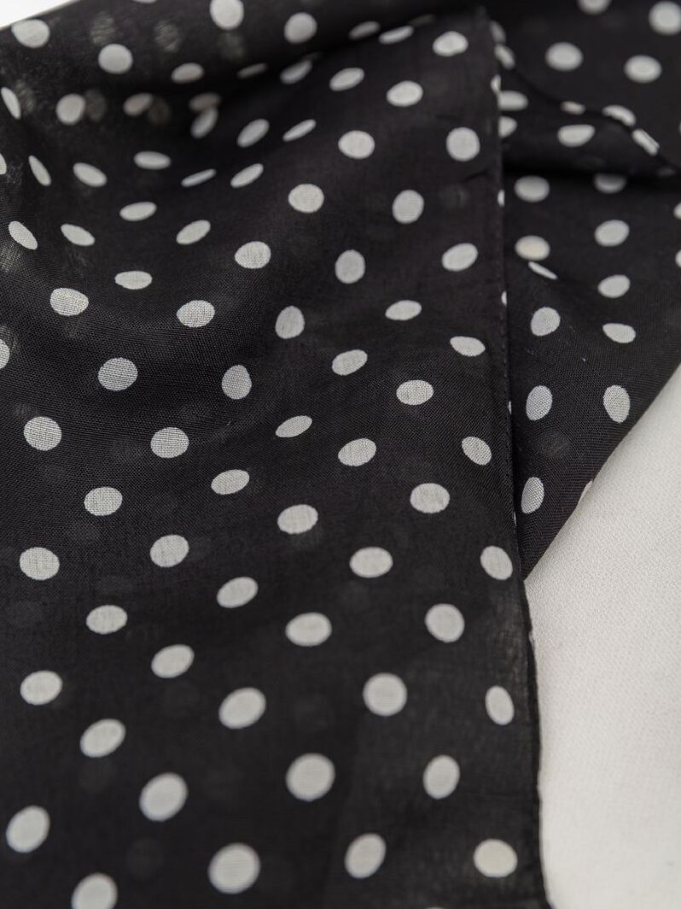 Шарф Ager модель У-1128018::000000099 Фото