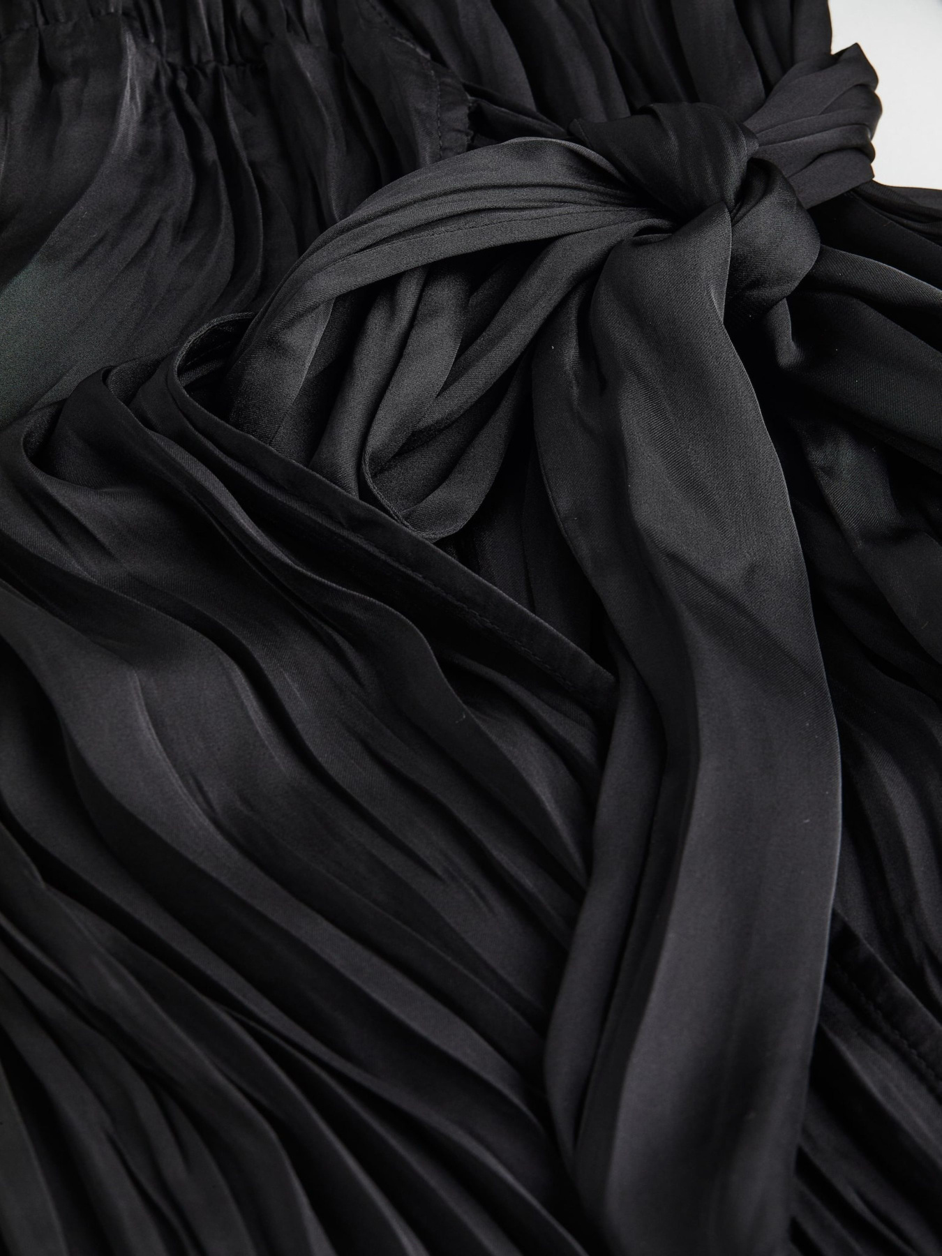 Платье мини H&M модель 74401 Фото