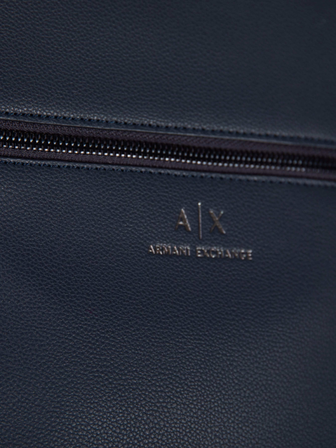 Сумки Armani Exchange модель 952391-CC830-00035 Фото