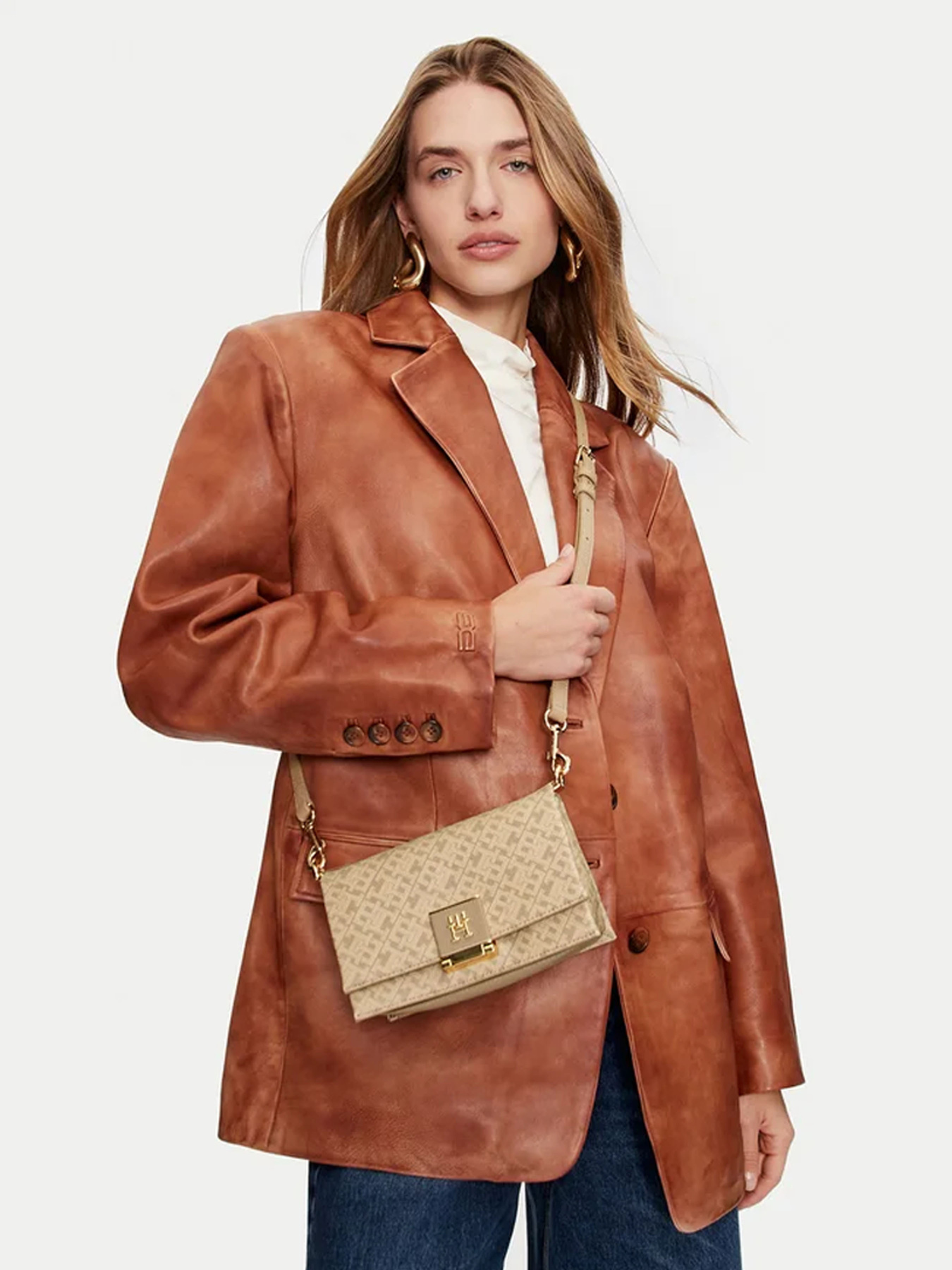 Сумки Tommy Hilfiger модель AW0AW17028-AEG Фото