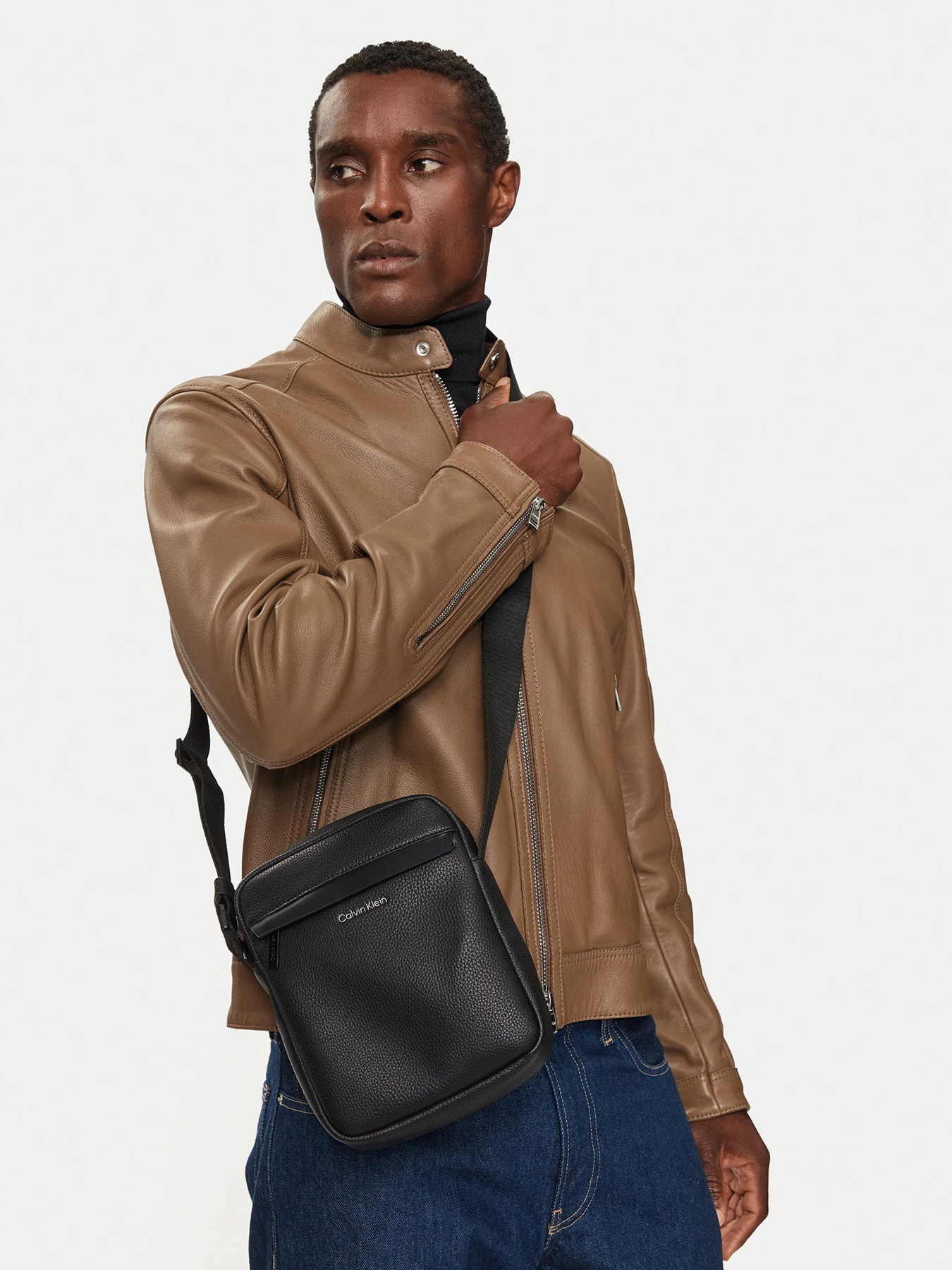 Сумки Calvin Klein модель K50K512207-BEH Фото