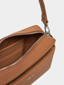 Сумки Calvin Klein модель K60K612901-GDB Фото