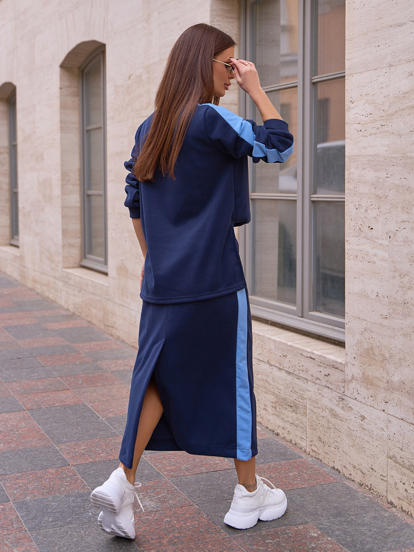 Повседневный костюм ISSA Plus модель 14841_темно_синий Фото