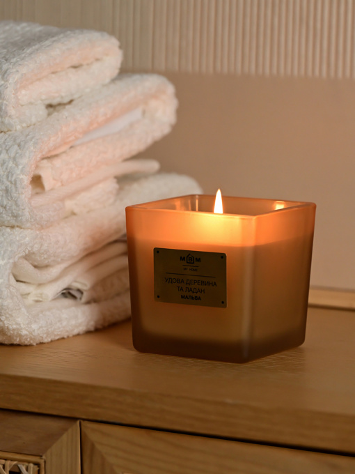 Свеча ароматическая "Мальва" удовое дерево и ладан MBM HOME модель FR-11 Фото