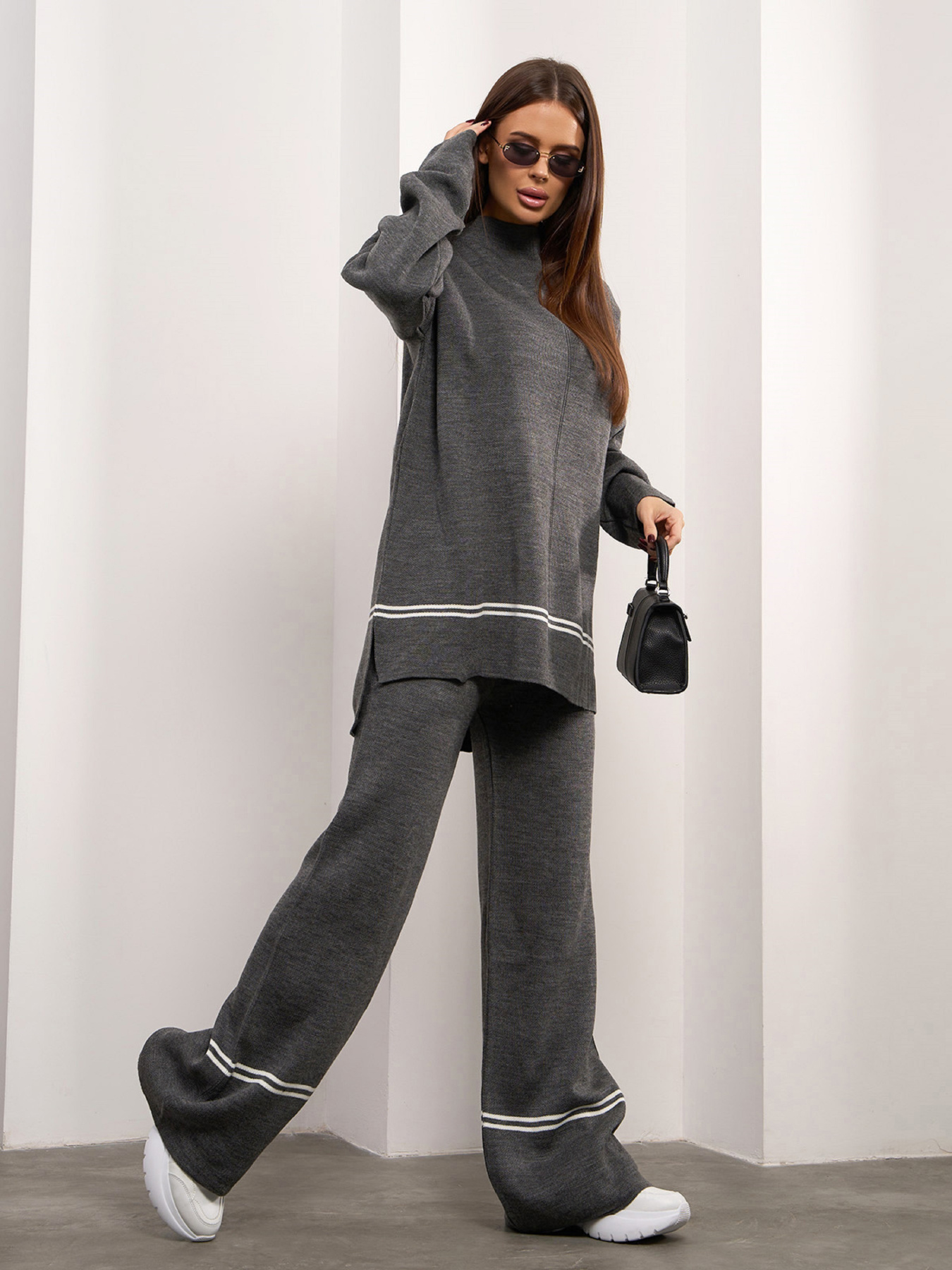 Повсякденний костюм ISSA Plus модель WN20-690_темно_серый Повсякденний костюм ISSA Plus модель WN20-690_темно_серый Фото