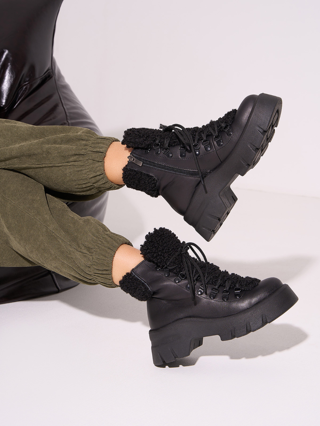 Черевики ISSA Plus модель OB2-582_черный Фото