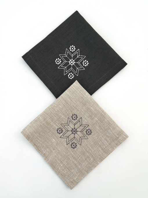 Сет з 2-х столових серветок з льону з машинною вишивкою "Зірка" GNIZDO модель 2LTNSMEZ Фото
