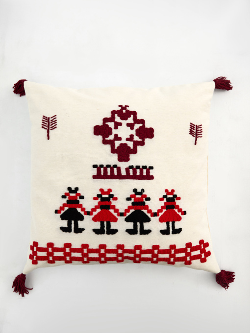 Декоративна подушка з ручною вишивкою та китицями. GNIZDO модель 1CCHEDCETTCCGKI Фото