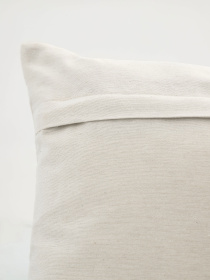 Декоративна подушка зі зйомною наволочкою з ручною вишивкою "Олені" GNIZDO модель 1CCHEDCETTCCGKI Фото