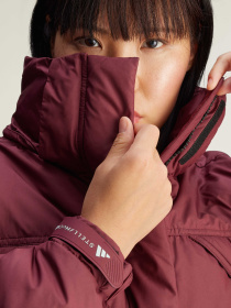 Зимова куртка Adidas модель IW9843 Фото