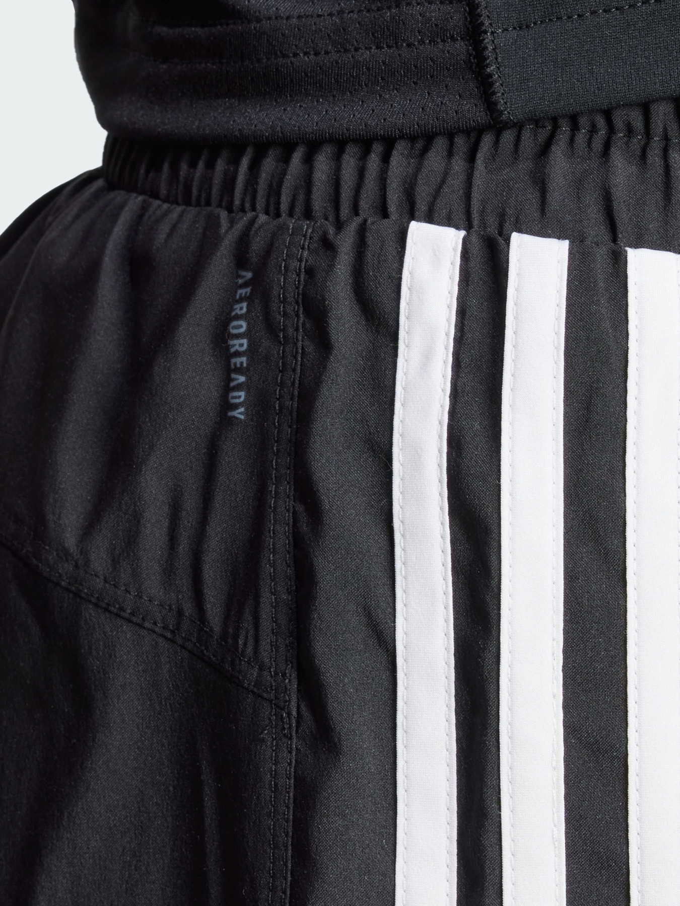 Шорты спортивные Adidas 3 Stripes модель IT7760 Фото