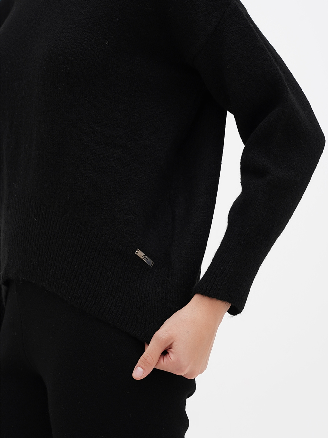 Джемпер Sassofono модель A271-SC-2207_черный Фото