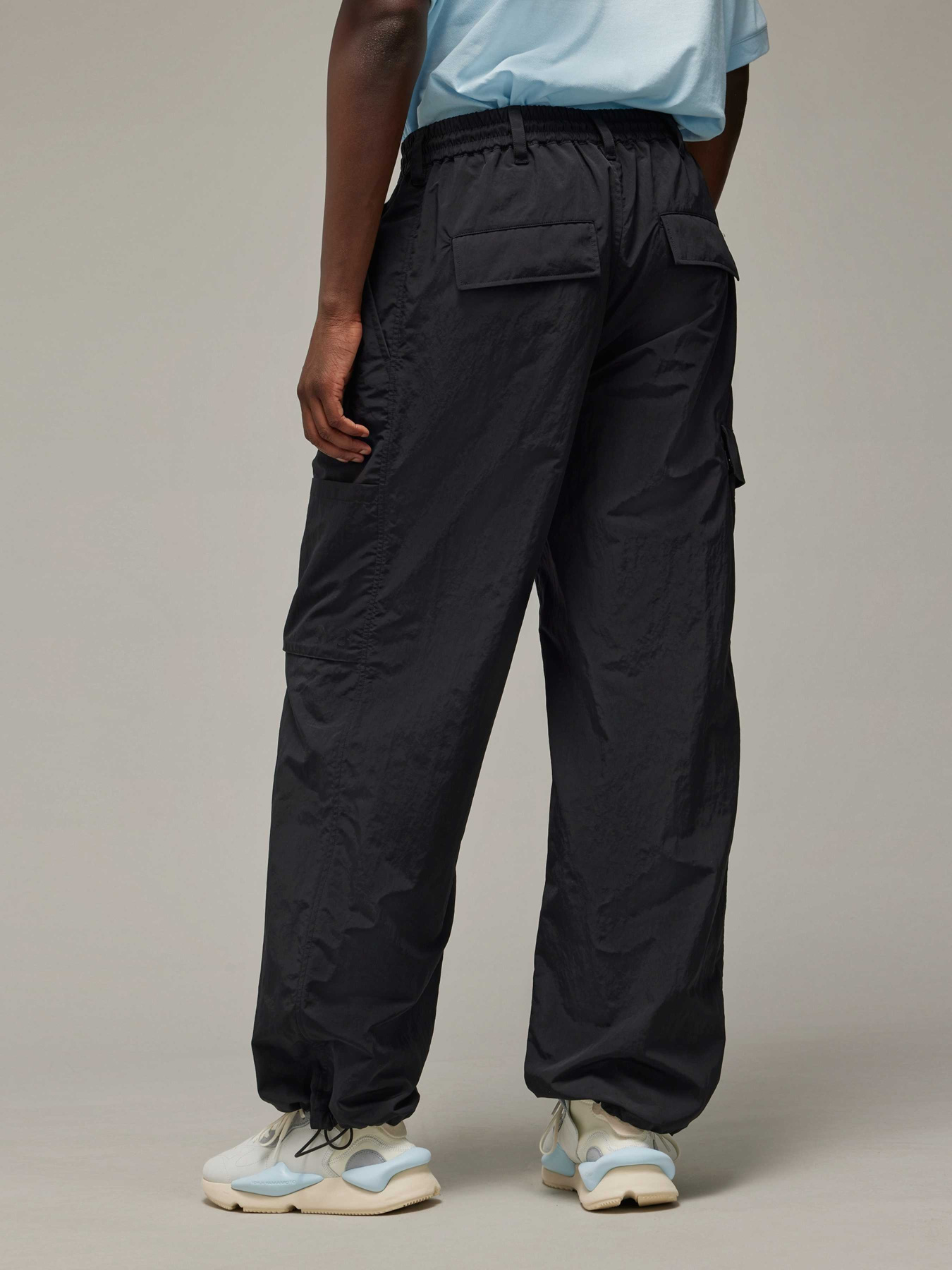 Штаны спортивные Adidas модель IV5838 Фото