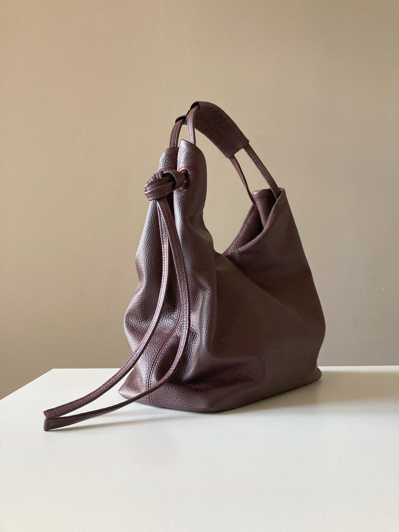 Хобо B33 модель HW24264_ua Фото