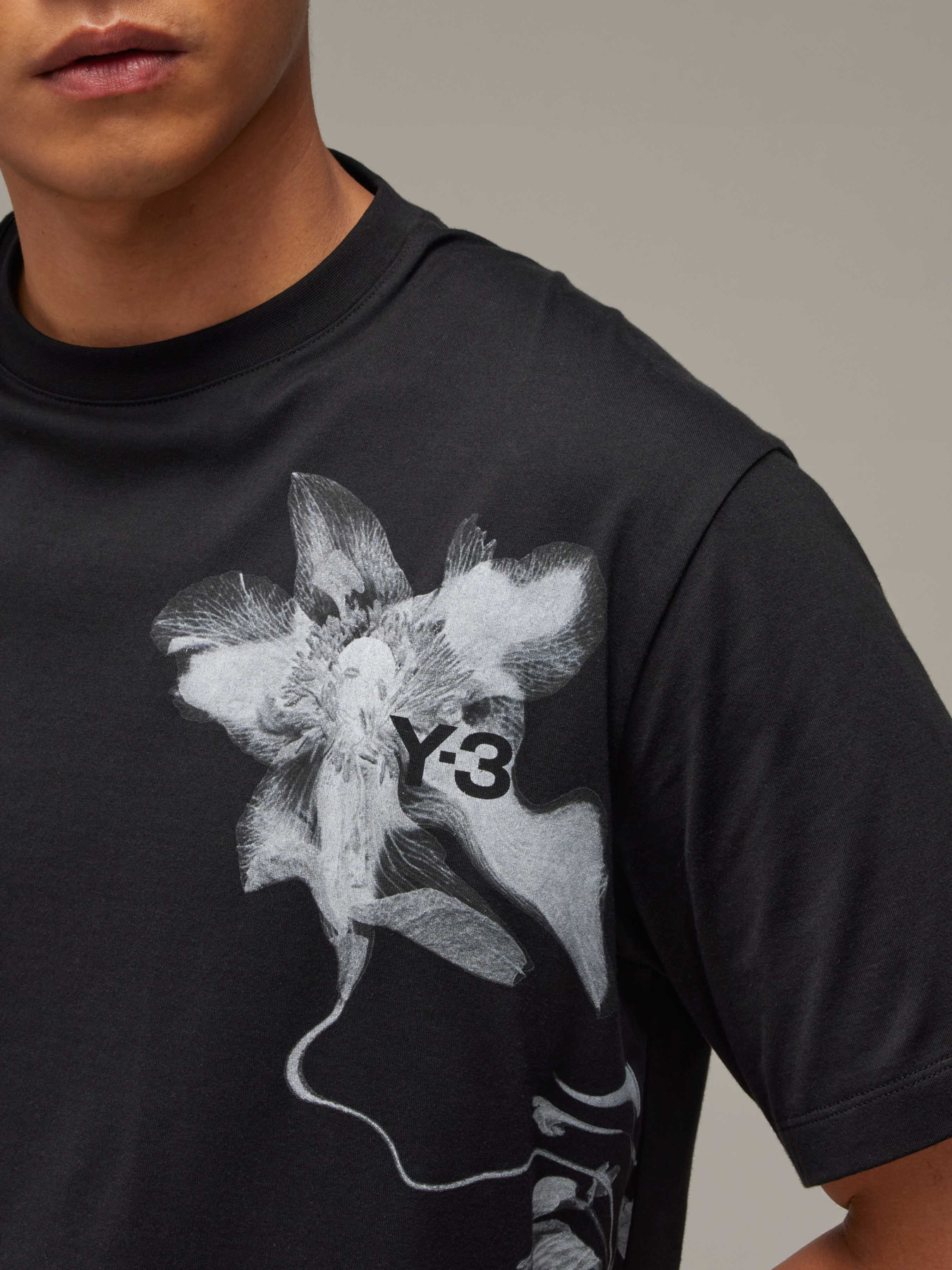 Футболка Adidas модель IN4353 Футболка Adidas модель IN4353 Фото