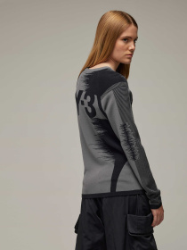 Джемпер Adidas модель IR6261 Джемпер Adidas модель IR6261 Фото