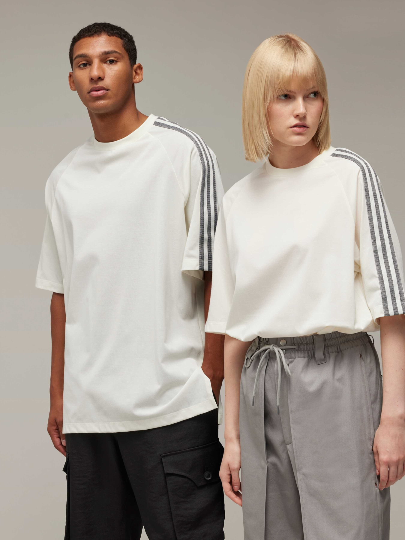 Футболка Adidas 3 Stripes модель IV5625 Фото