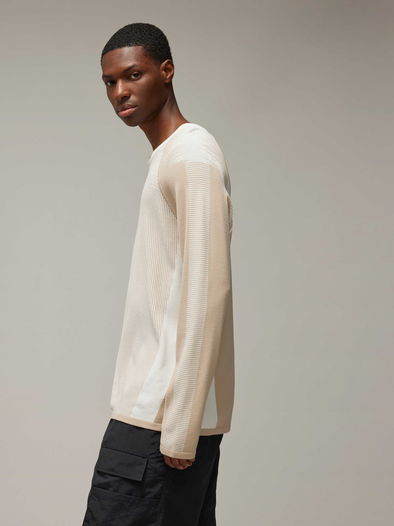 Джемпер Adidas модель IV5653 Фото