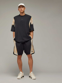 Повсякденні шорти Adidas модель IR6254 Фото