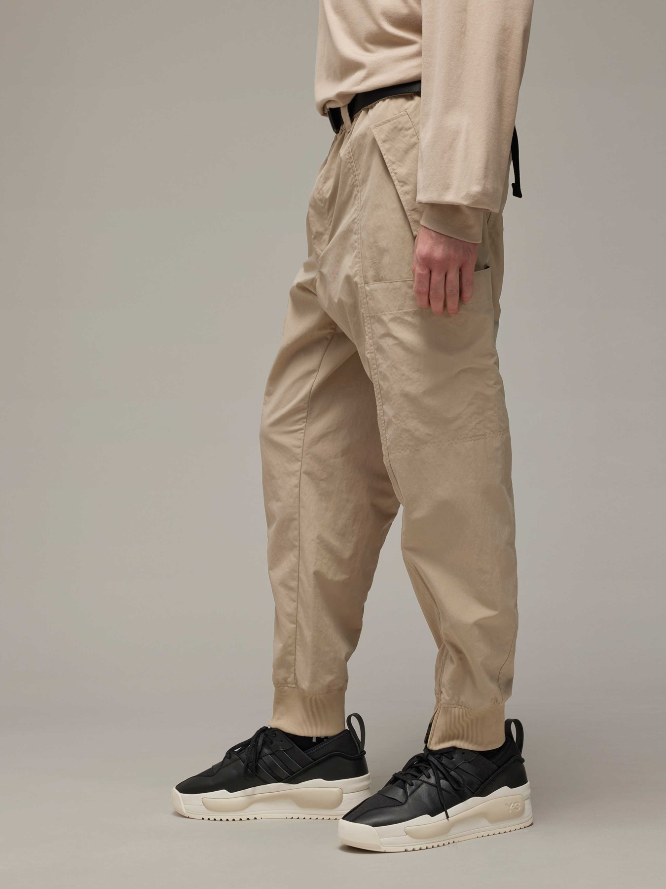 Карго Adidas модель IV8024 Фото