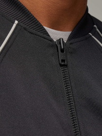 Кофта Adidas модель IV5614 Кофта Adidas модель IV5614 Фото