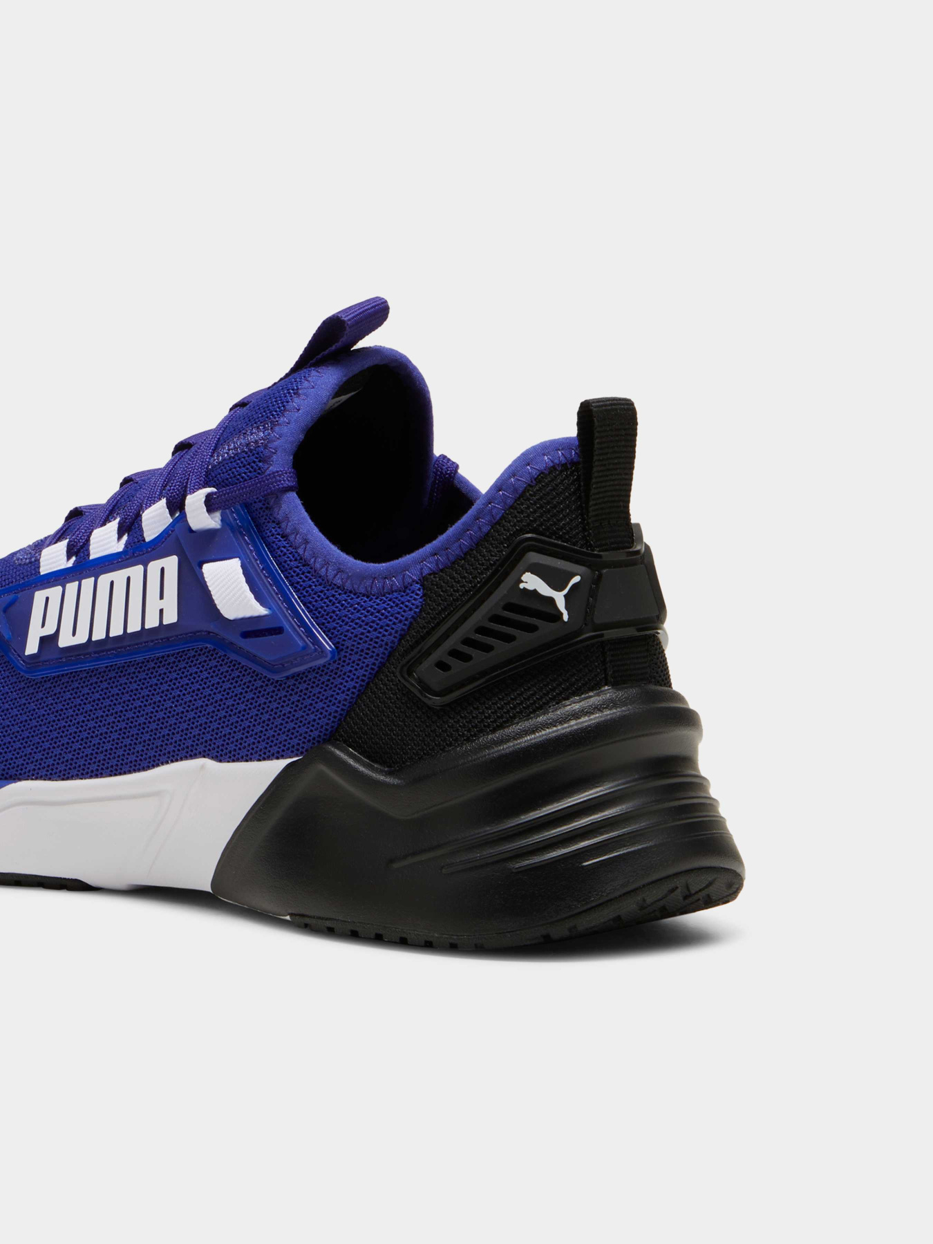 Кросівки для бігу PUMA Retaliate 3 модель 379478 Фото