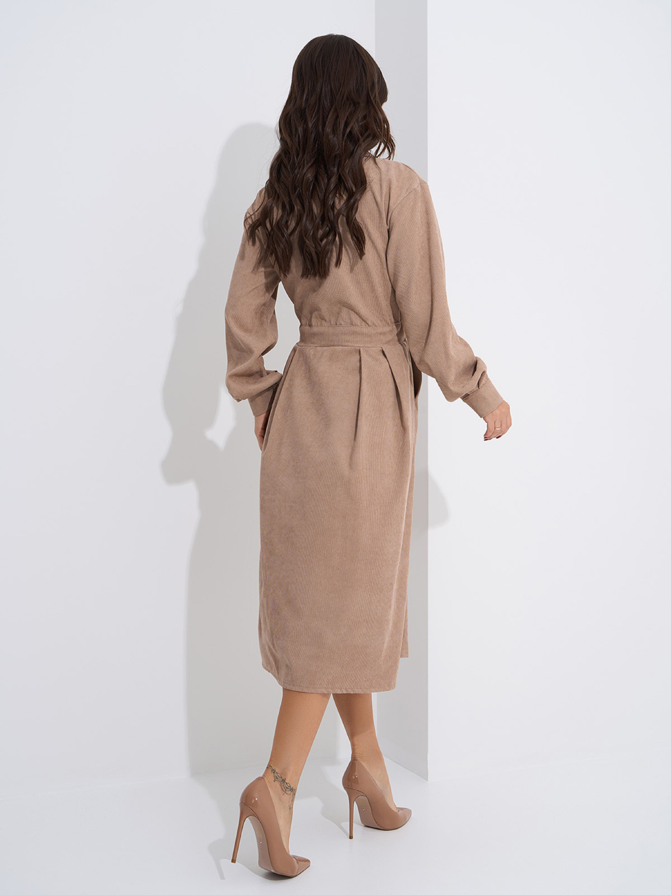 Платье миди ISSA Plus модель SA-561_бежевый Фото