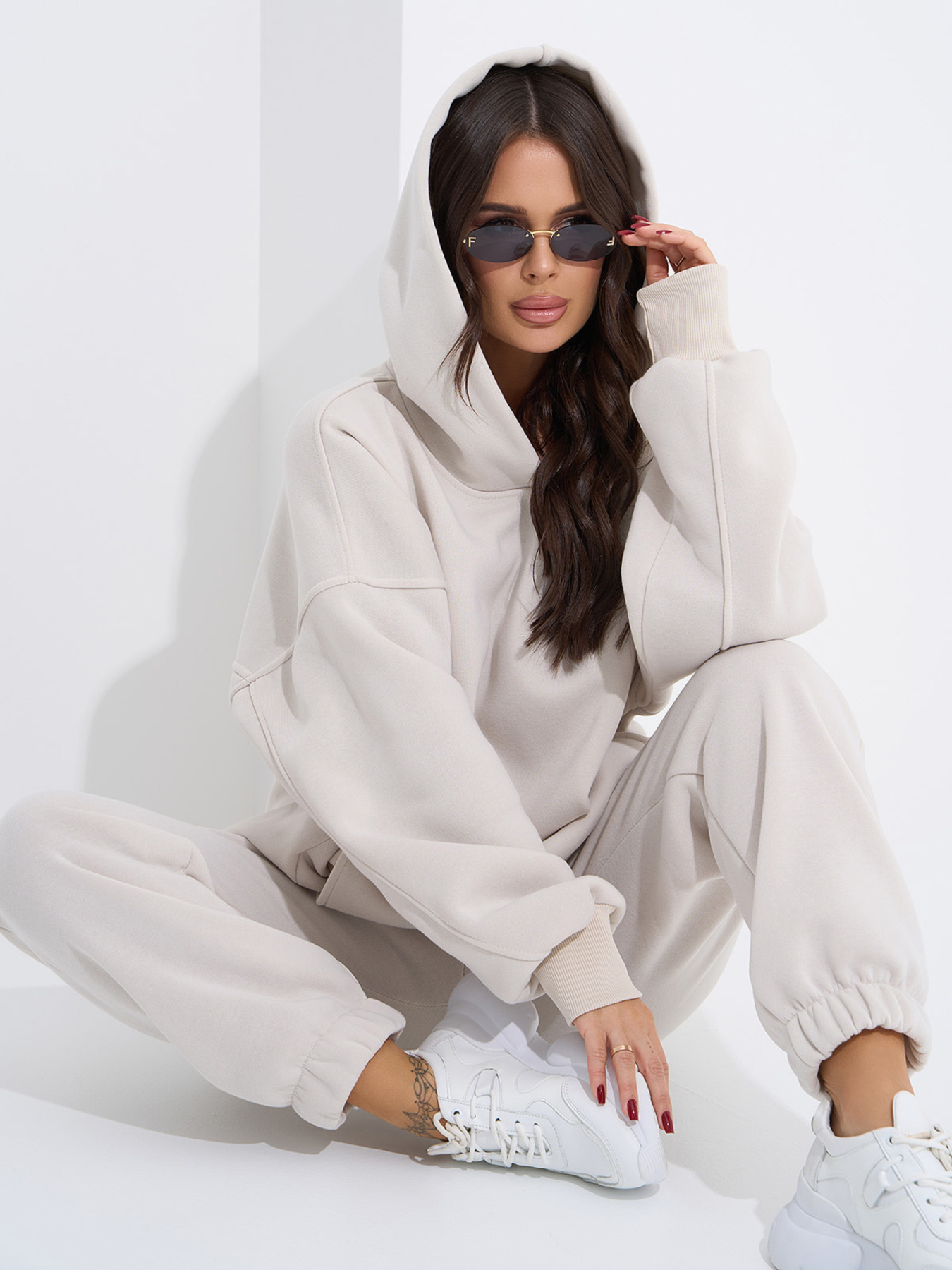 Спортивный костюм ISSA Plus модель 14948_светло_бежевый Спортивный костюм ISSA Plus модель 14948_светло_бежевый Фото