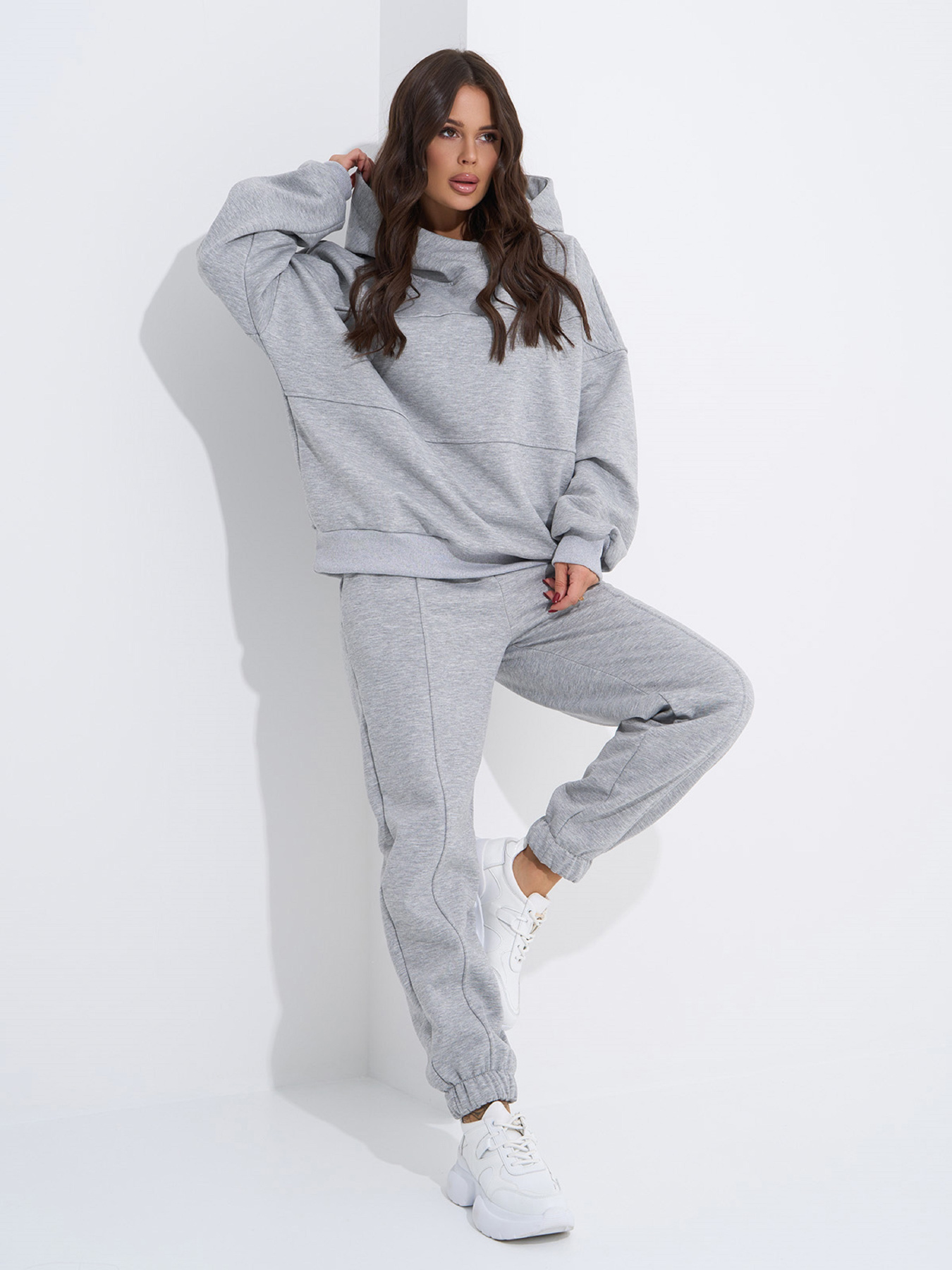 Повседневный костюм ISSA Plus модель 14950_светло_серый Повседневный костюм ISSA Plus модель 14950_светло_серый Фото