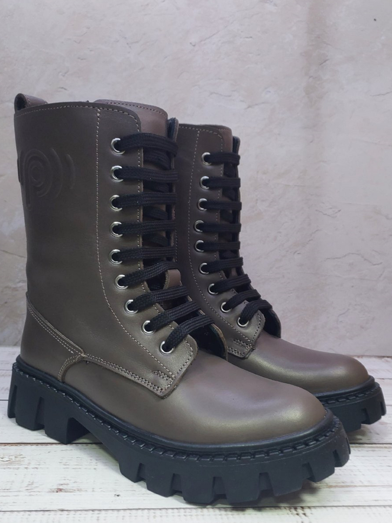 Ботинки Perlina модель 107shnur24 Фото