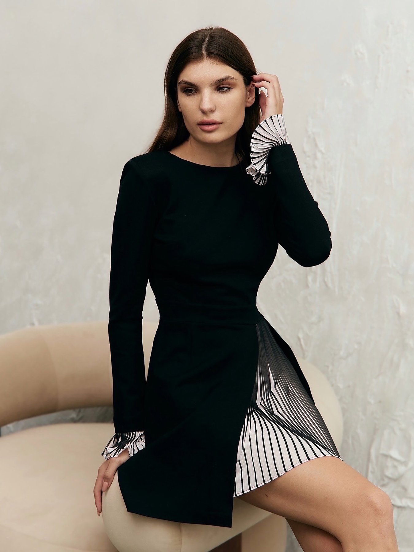 Платье мини Anais Gose Margo модель Margo pink Фото