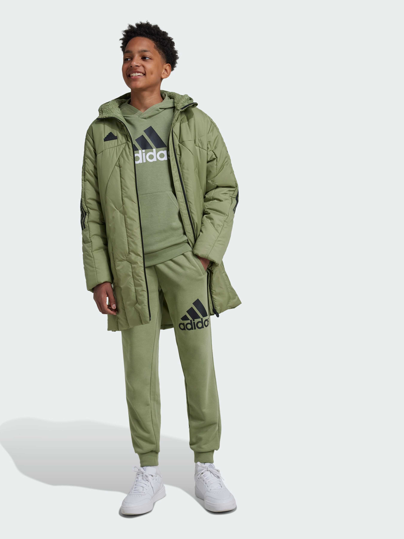 Зимова куртка Adidas Tiro модель IW0547 Фото