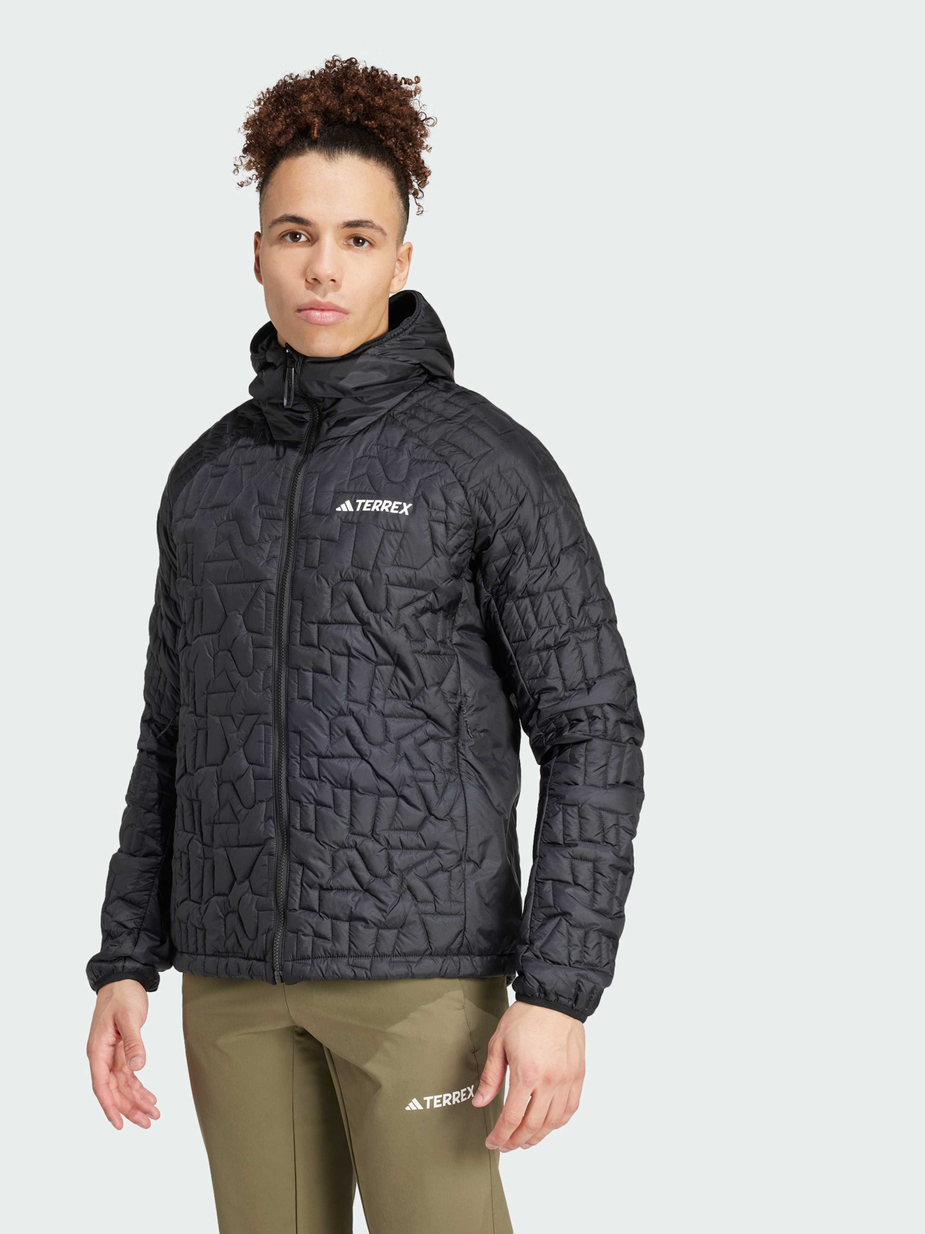 Демисезонная куртка Adidas модель IT3247 Фото