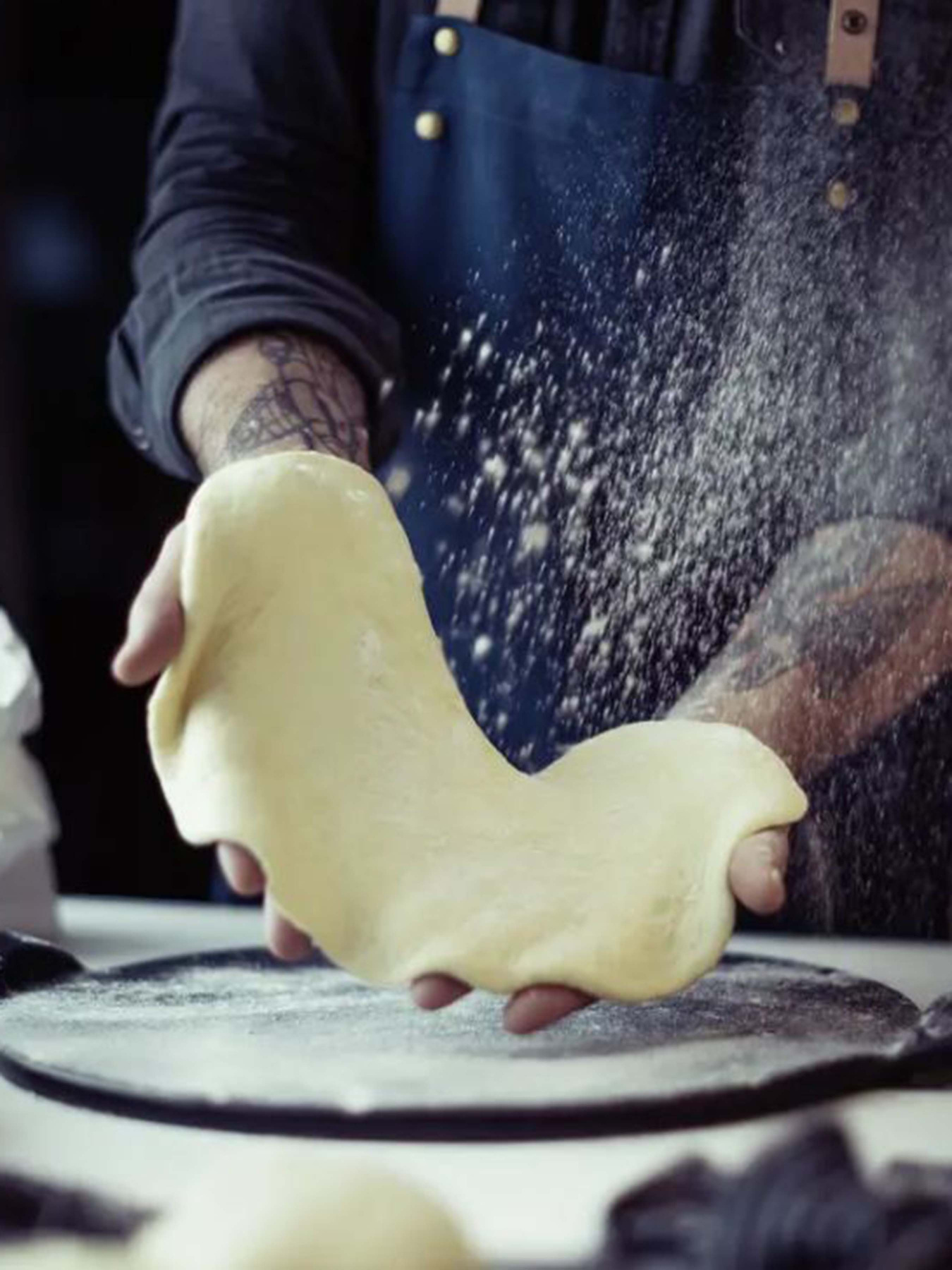 Противень для выпекания пиццы Emile Henry модель 797514 Фото