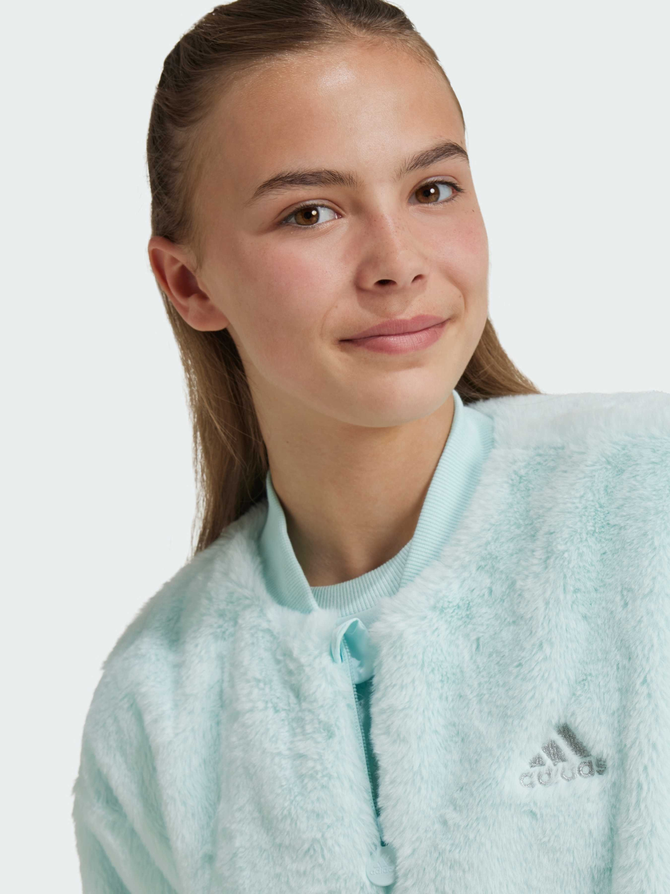 Бомбер Adidas Модель IV9420 Фото