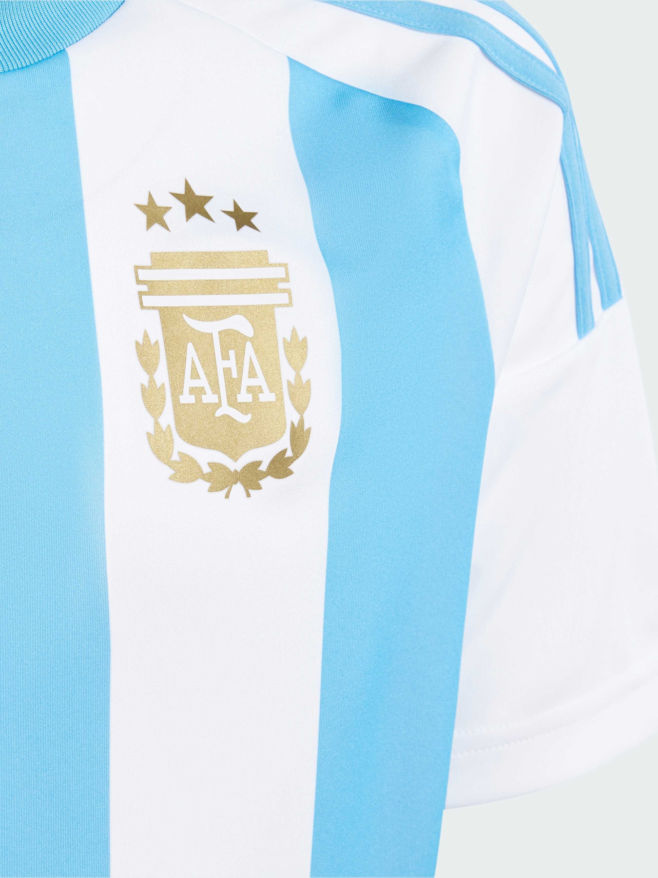 Футболка спортивная Adidas модель IP8397 Фото