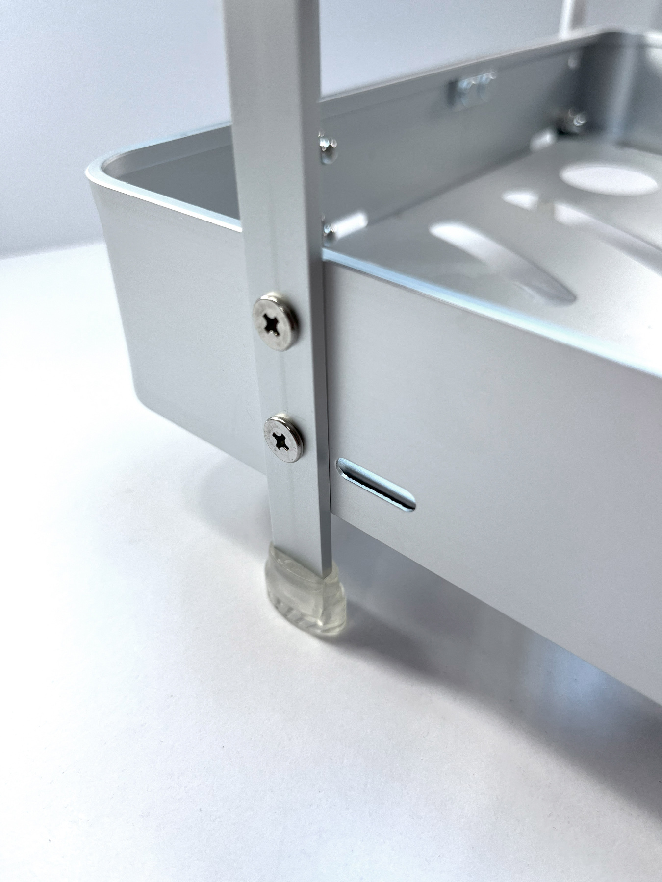 Полиця трьохярусна кутова алюмінієва Homax модель EBA-3530 AL Фото