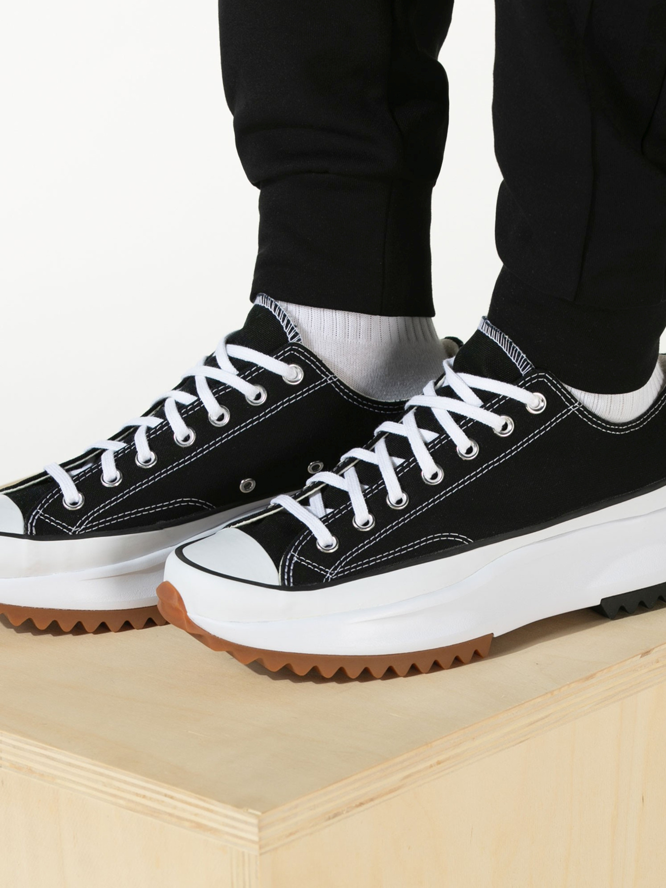 Кеди низькі CONVERSE модель 168816C.001 Кеди низькі CONVERSE модель 168816C.001 Фото