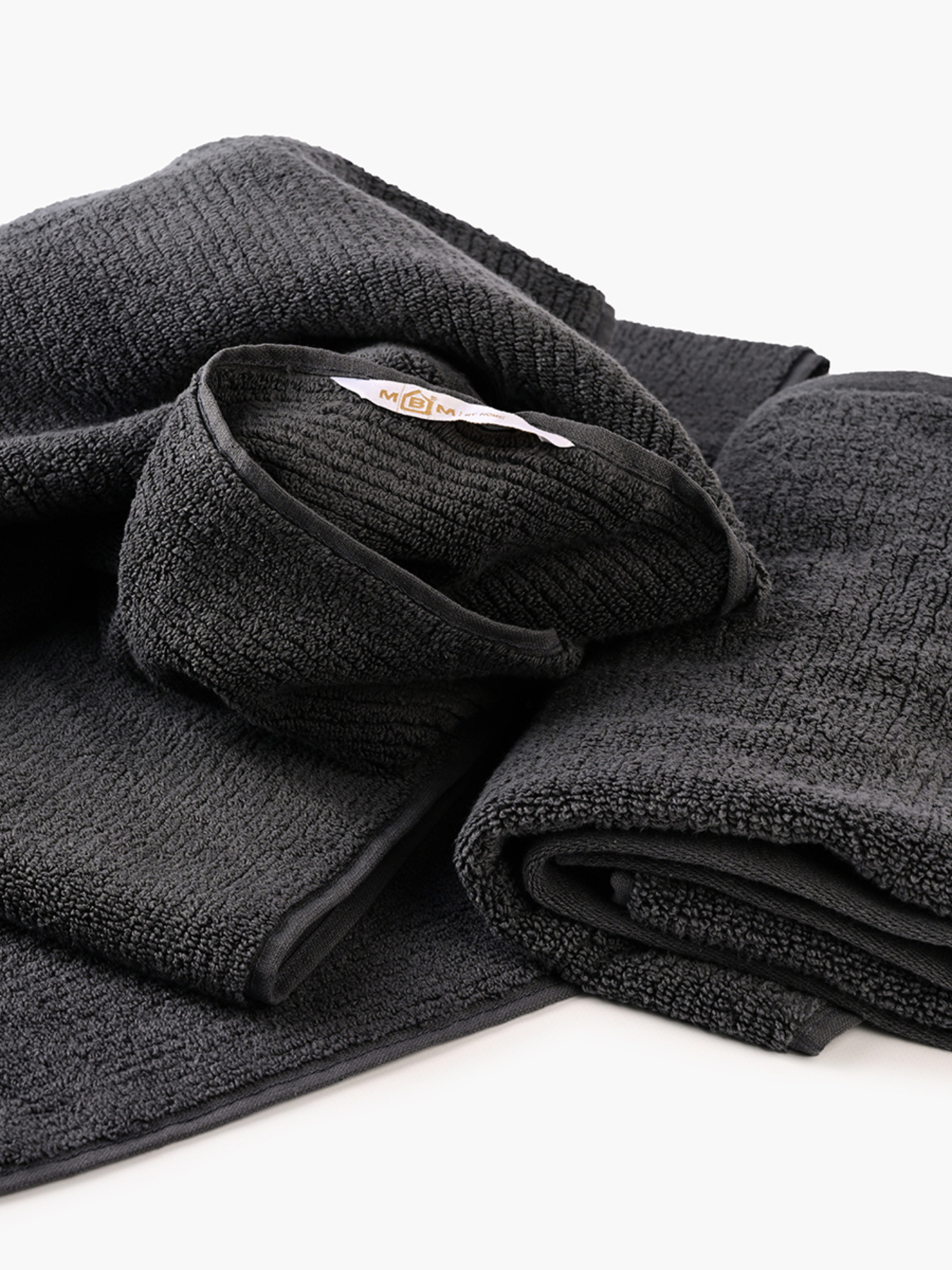 Полотенце из натурального хлопка "Волна" темно-серое MBM MY HOME модель BT-08/09/10 DARK GRAY Фото