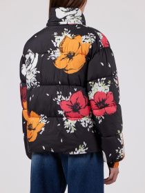 Зимова куртка Moschino модель 242K2A061187352555 Зимова куртка Moschino модель 242K2A061187352555 Фото