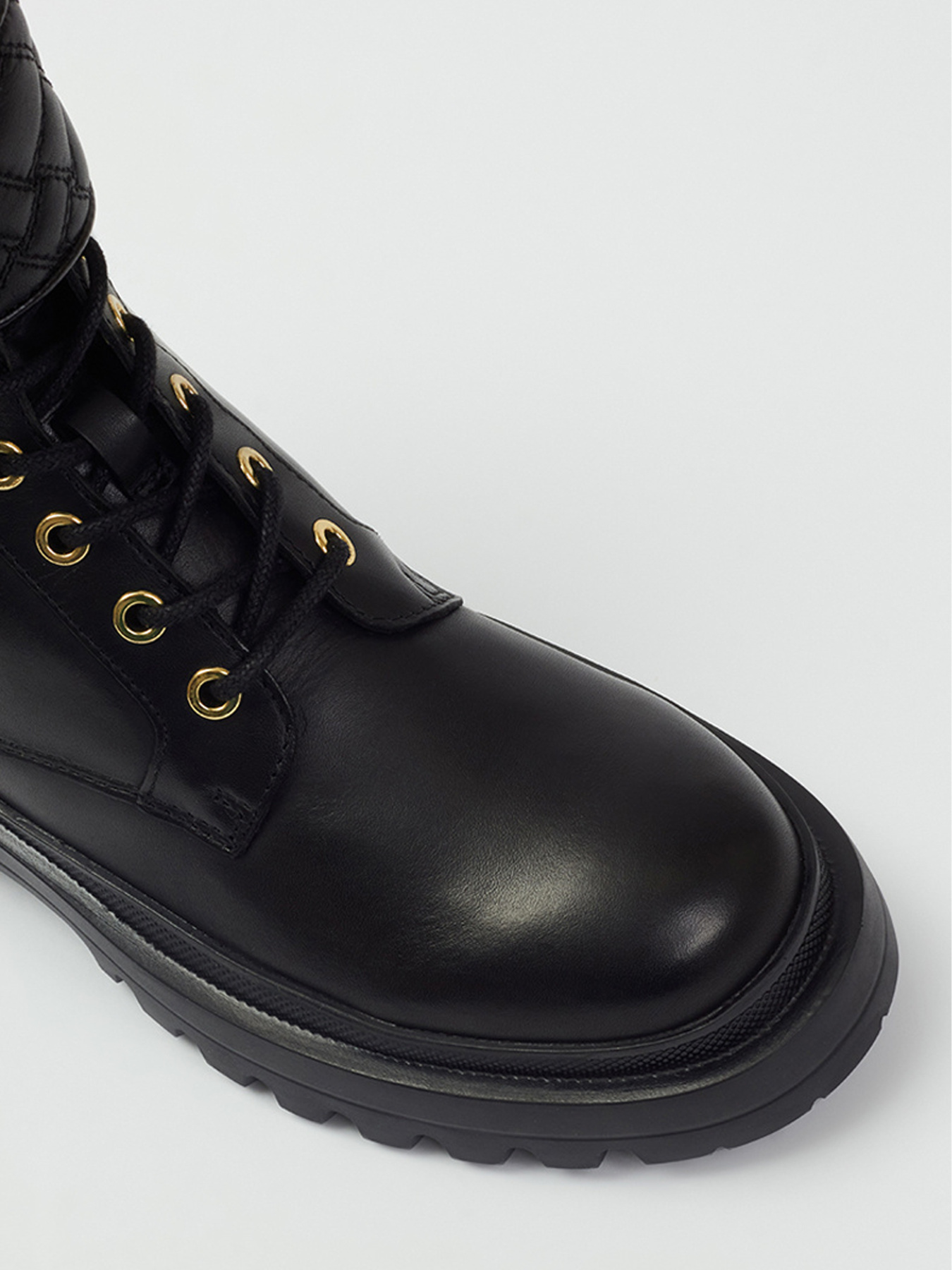 Ботинки Moschino модель JA24175G0LIA0000 Фото