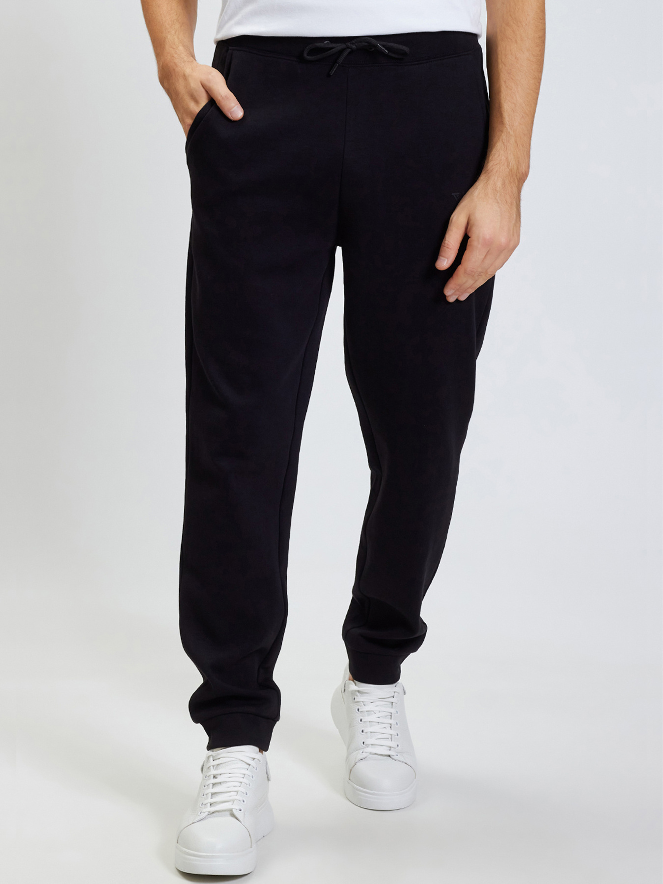 Штаны спортивные Fred Mello модель FM24W05PF_BLACK Фото