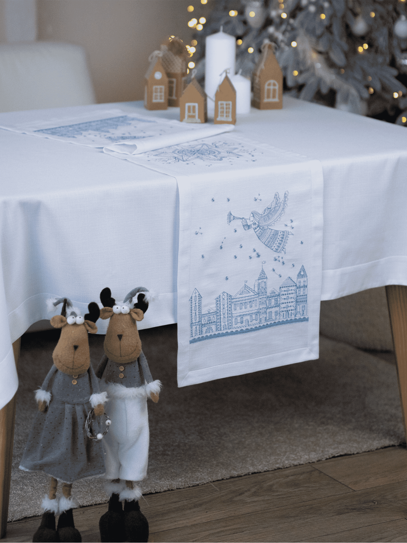 Різдвяна доріжка "Ангел над містом" Едельвіка модель 369-24-09 Фото