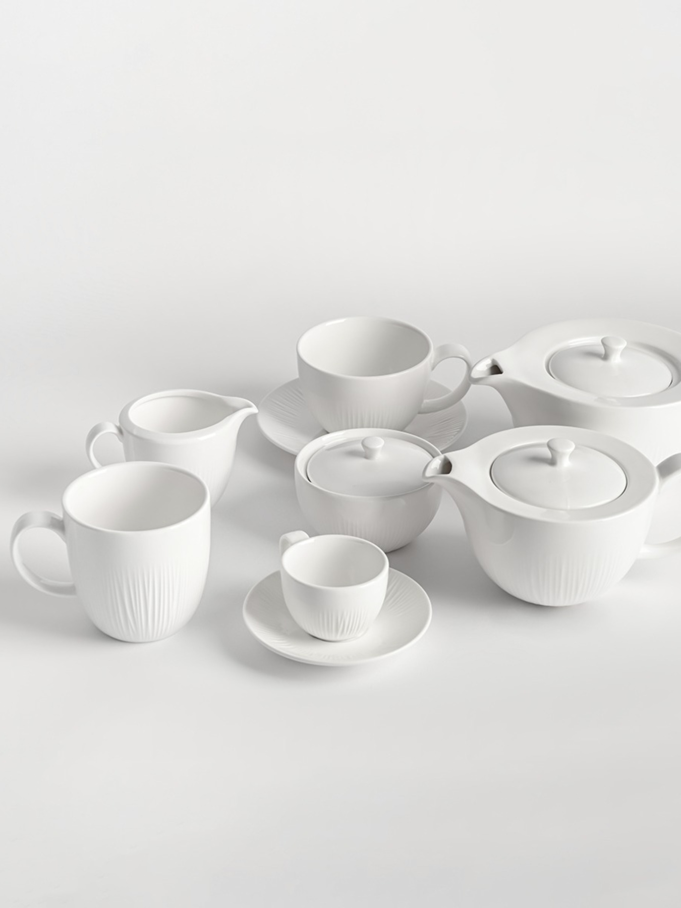 Чашка "Луч" фарфоровая белая MBM MY HOME модель KP-116/118 WHITE Фото