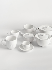 Кружка "Луч" фарфоровая белая MBM MY HOME модель KP-115 WHITE Фото