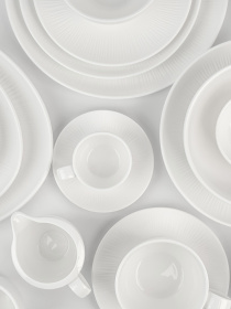 Блюдце "Промінь" порцелянове біле MBM MY HOME модель KP-117/119 WHITE Фото