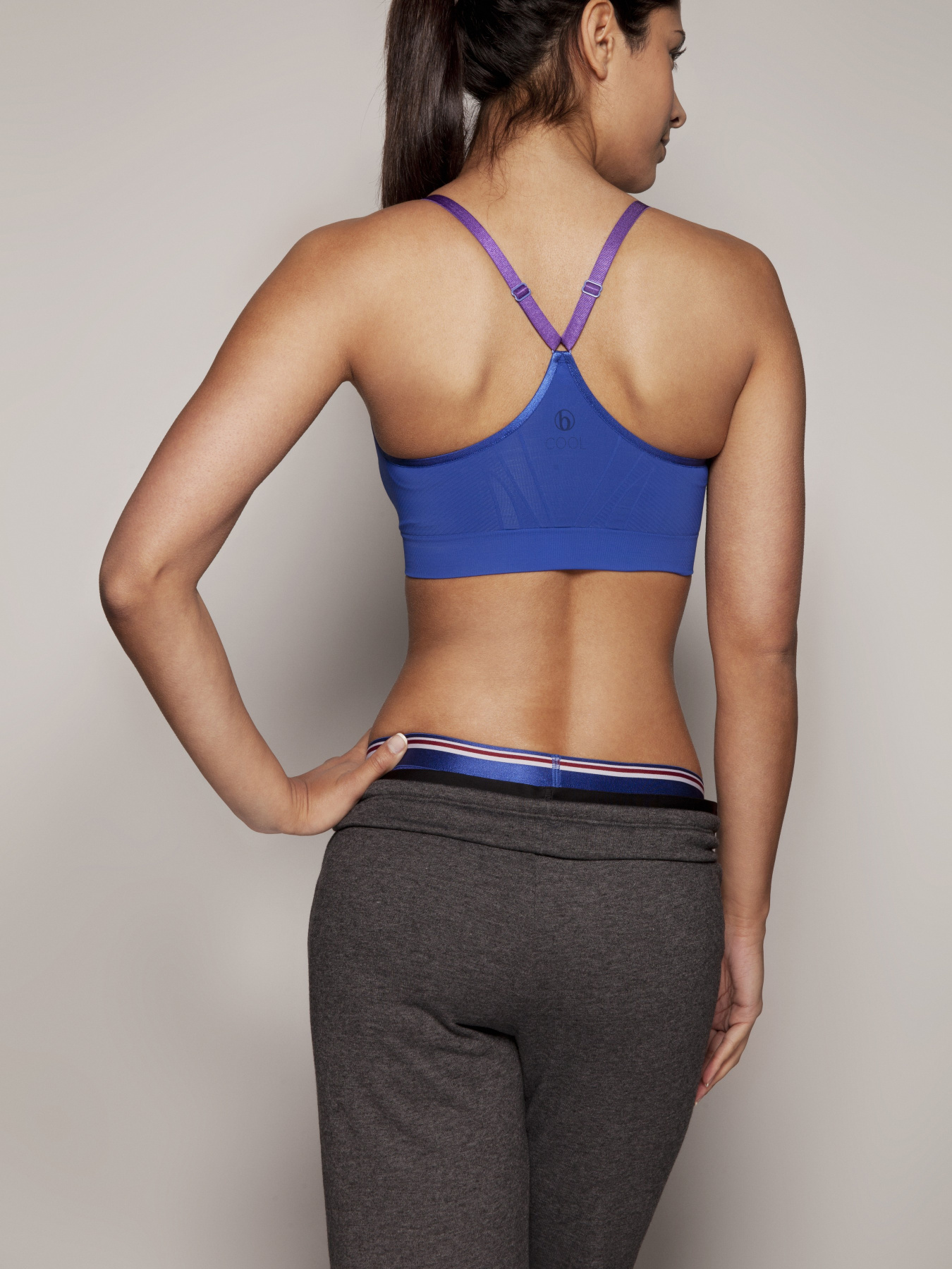 Топ спортивный BERLEI Hot Crop модель 4909 Фото